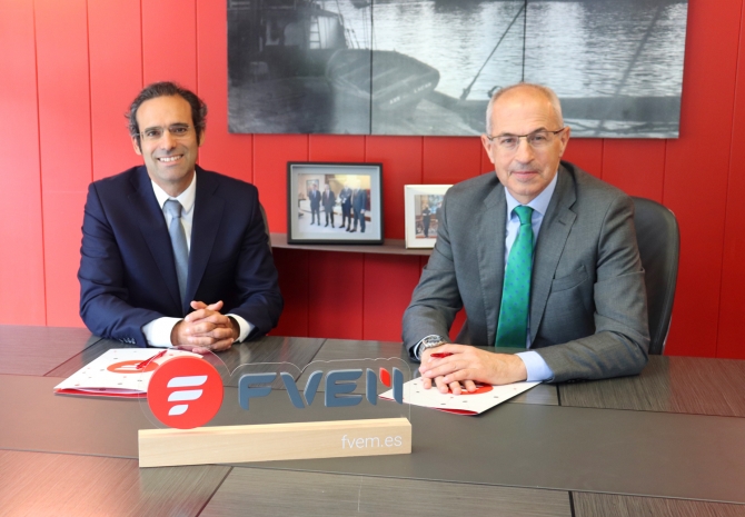 Gorka Martínez (Criminal Compliance) y Adolfo Rey (FVEM) en la firma del acuerdo